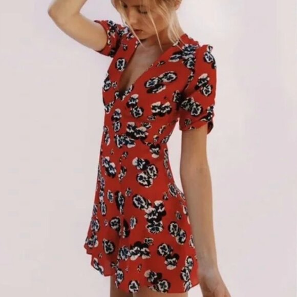 Realisation Par Ozzie Mini Dress Red Pansy XS - Picture 4 of 8